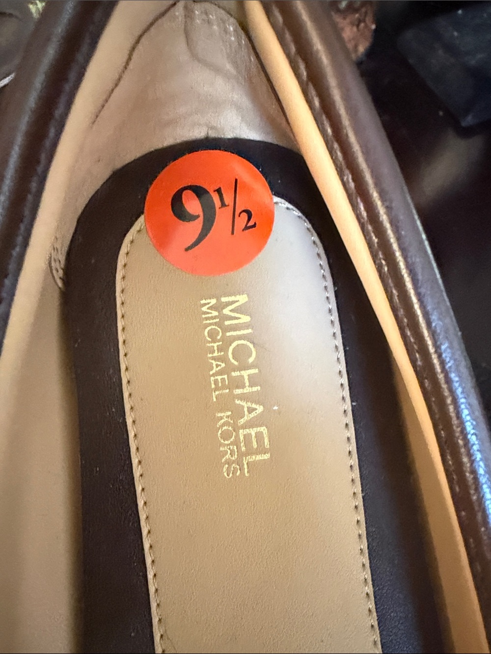 Main Character Energy ✨ Michael Kors MK Logo Flats Brown Size 9.5 - Picture 3 of 7